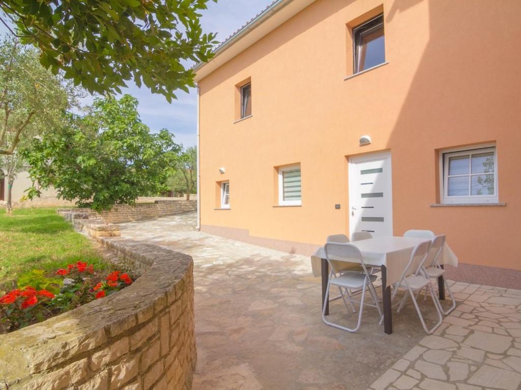 New Family 2 Bedroom Apartment Воднян Экстерьер фото